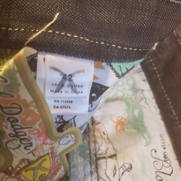 ARTFUL  DOGGER - Picture 4 of 5